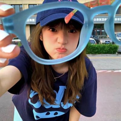 觉醒后校花哭着说爱我